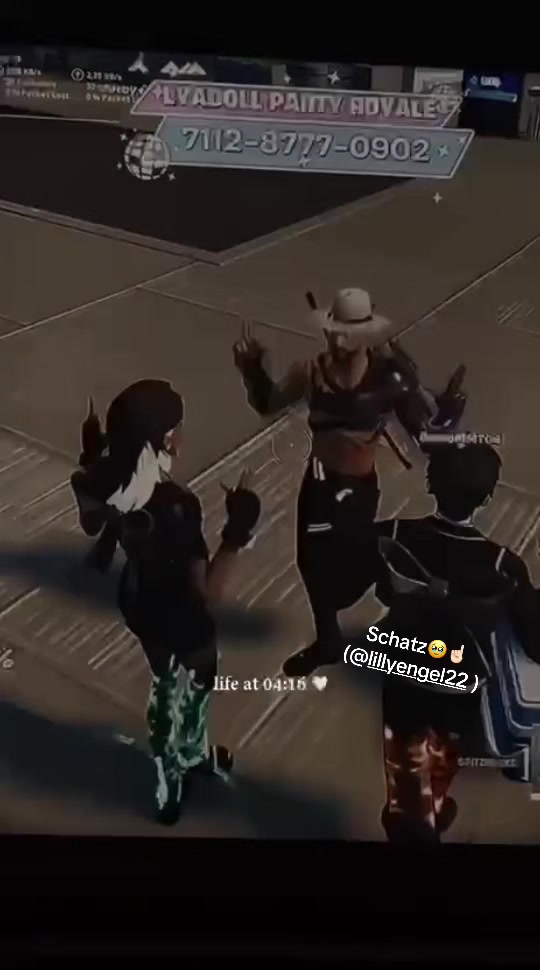@👻🤍💍