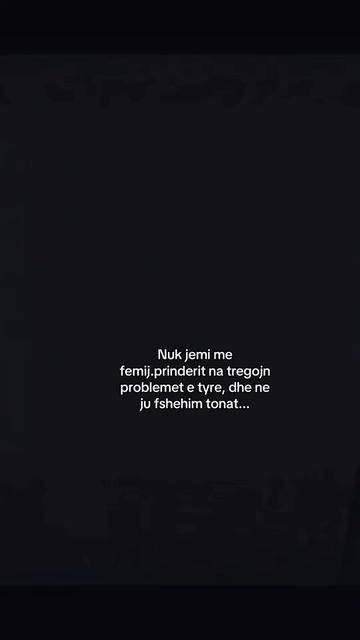 @𝐃𝐨𝐧𝐢  🖤