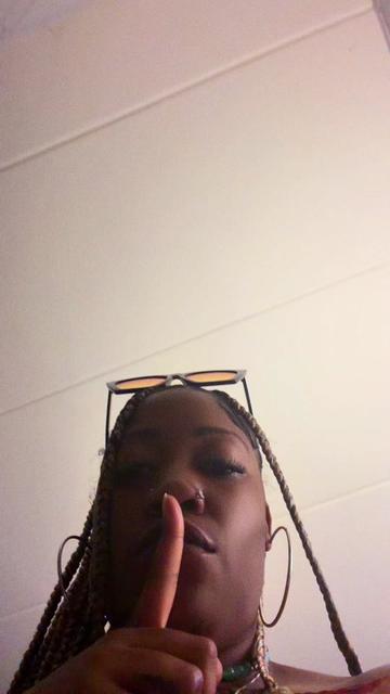 @Sexi brown 🍫🍭🧁