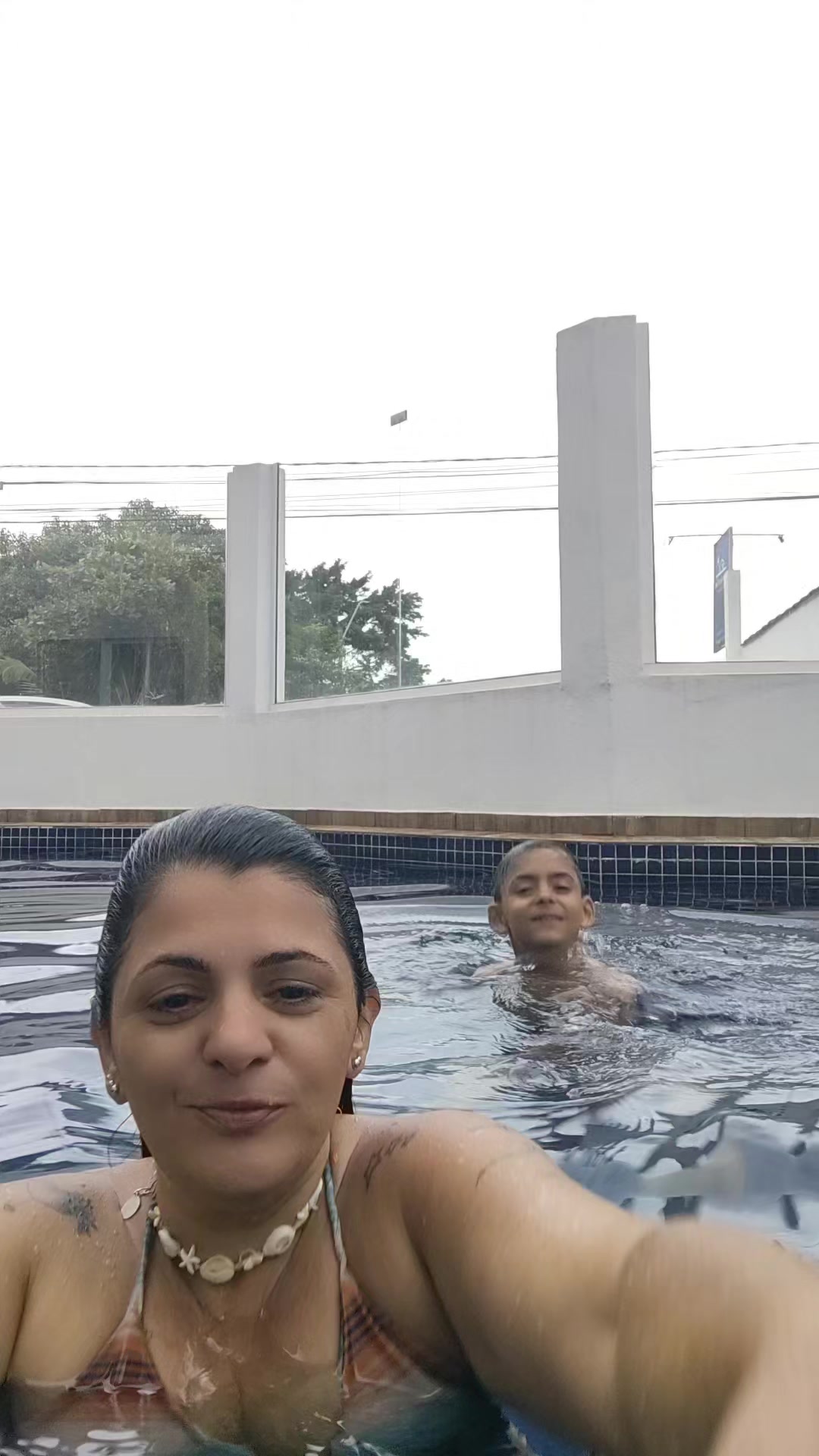 @KatiaGonzalo