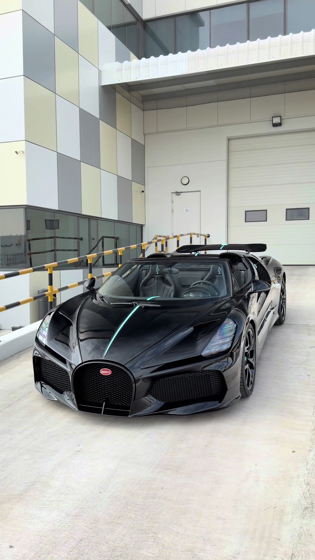 @cf.cars
