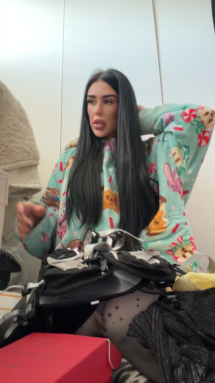 @x.jlee.xblake
