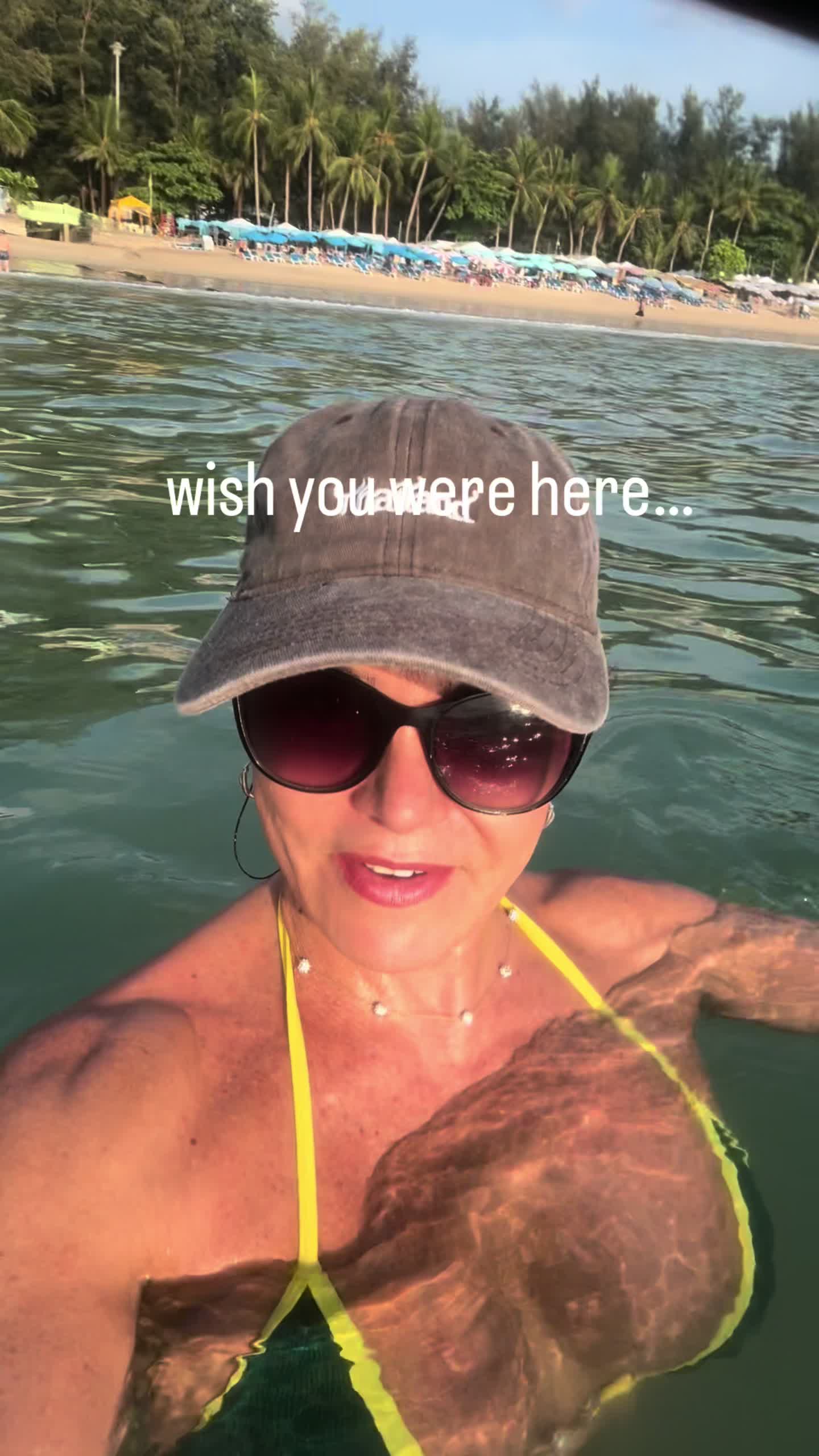 @HotwifeSonyC