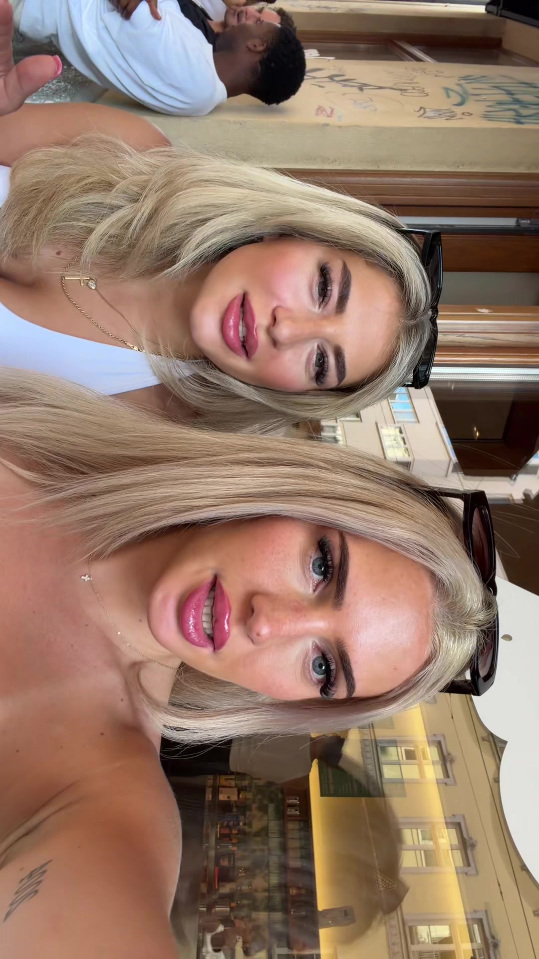 @Caro & Lori