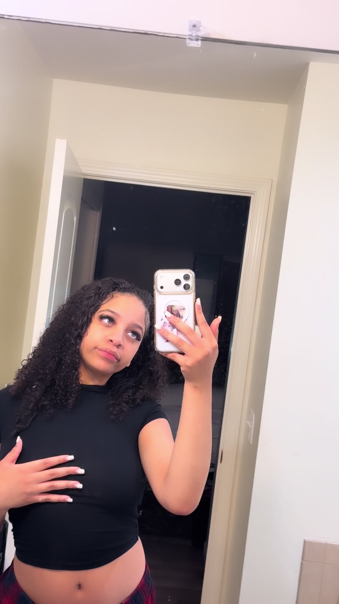 @jadeeee.