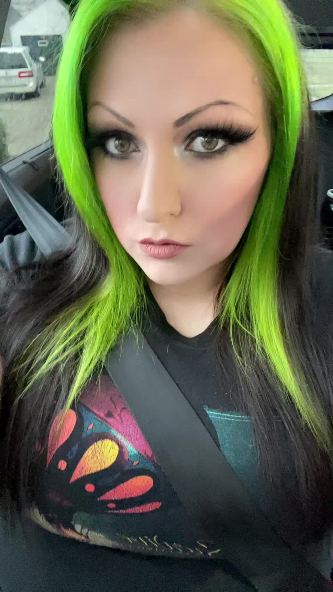 @💚Poison Pixie💚