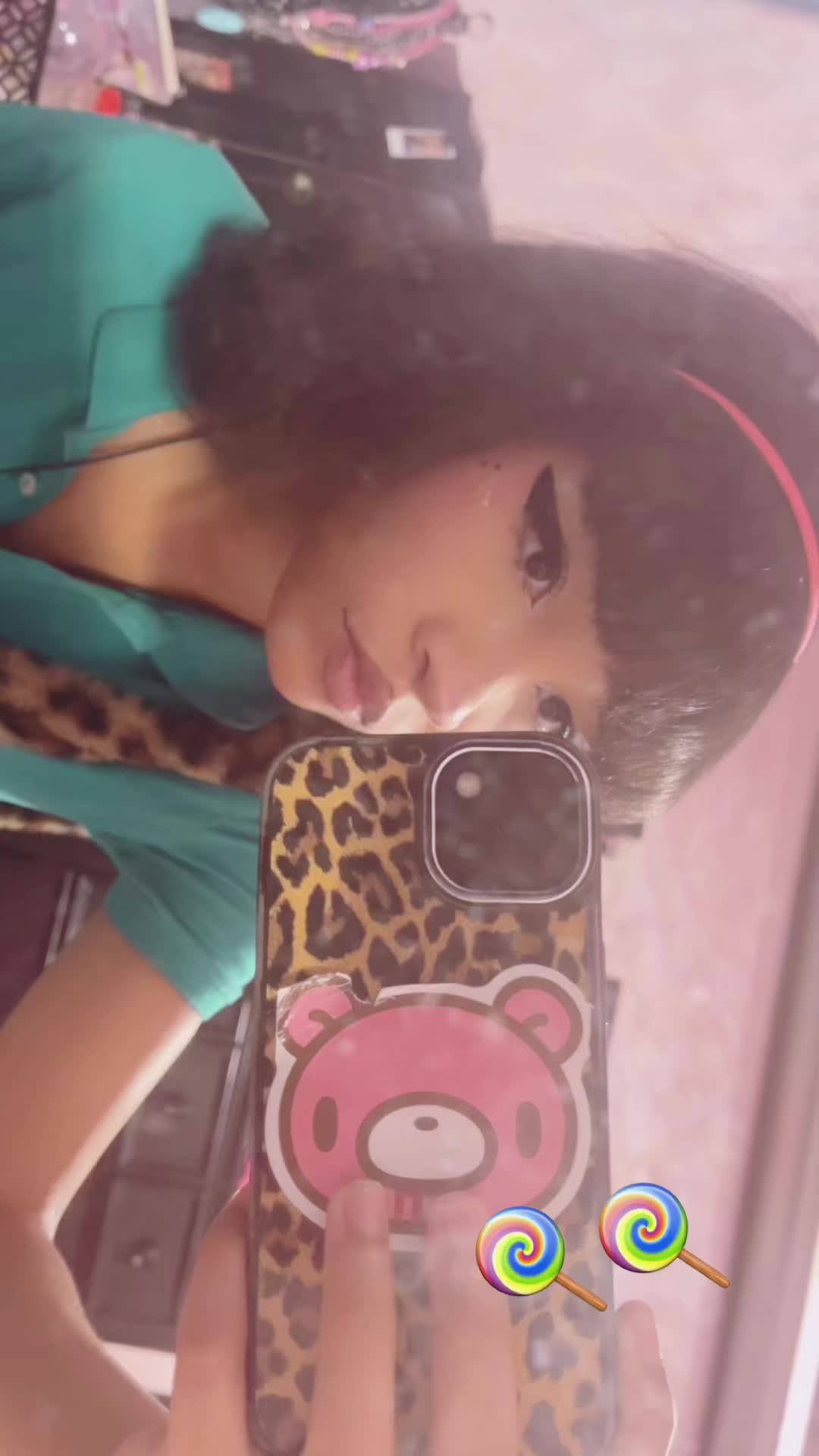 @(. .*)β〃`*:;,.★ ~☆・:.,;*