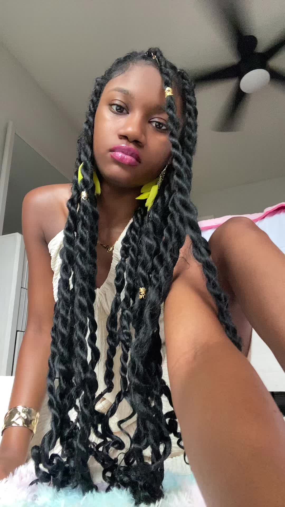@Feminae6