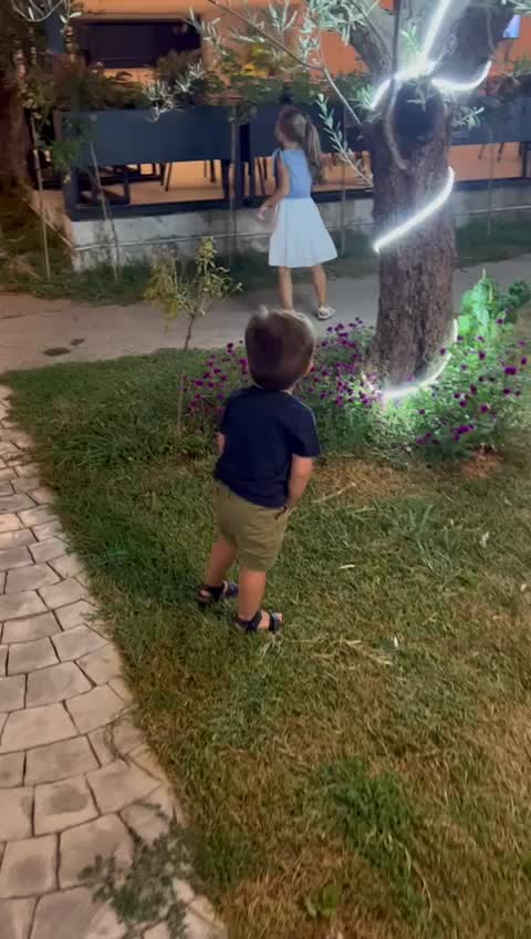 @Emilio92Albania