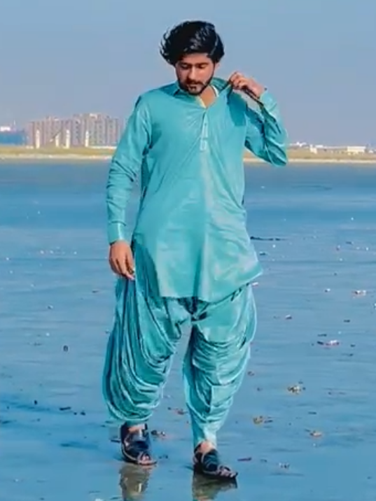@اساں نئی بچدے 💔🚬