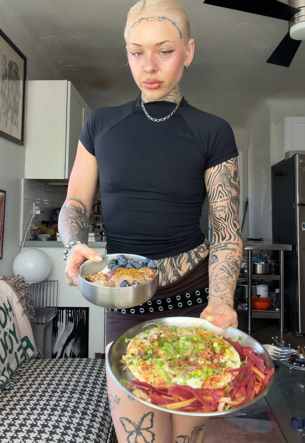 @tinfoilhotgirl