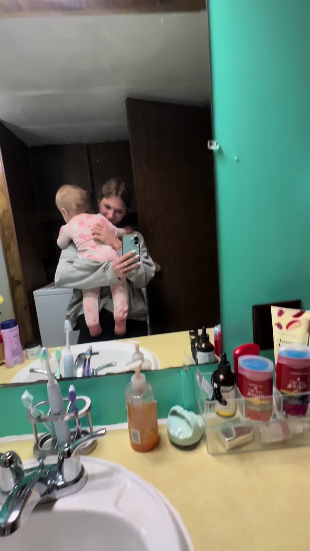 @Elizabeth || SAHM