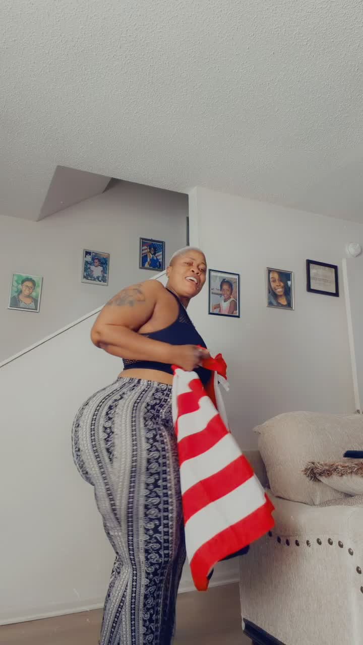 @Vicky&ensp;🙏🏾💕💃🏾🇺🇸