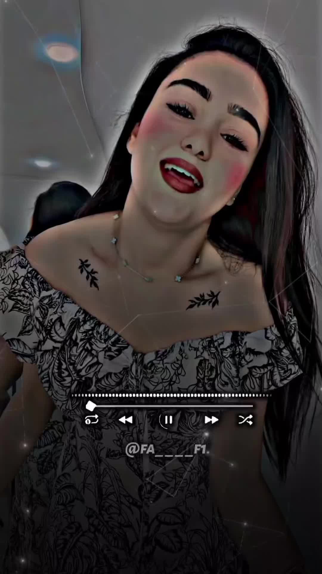 @๐ฉ๐
๐____๐
๐๐ช