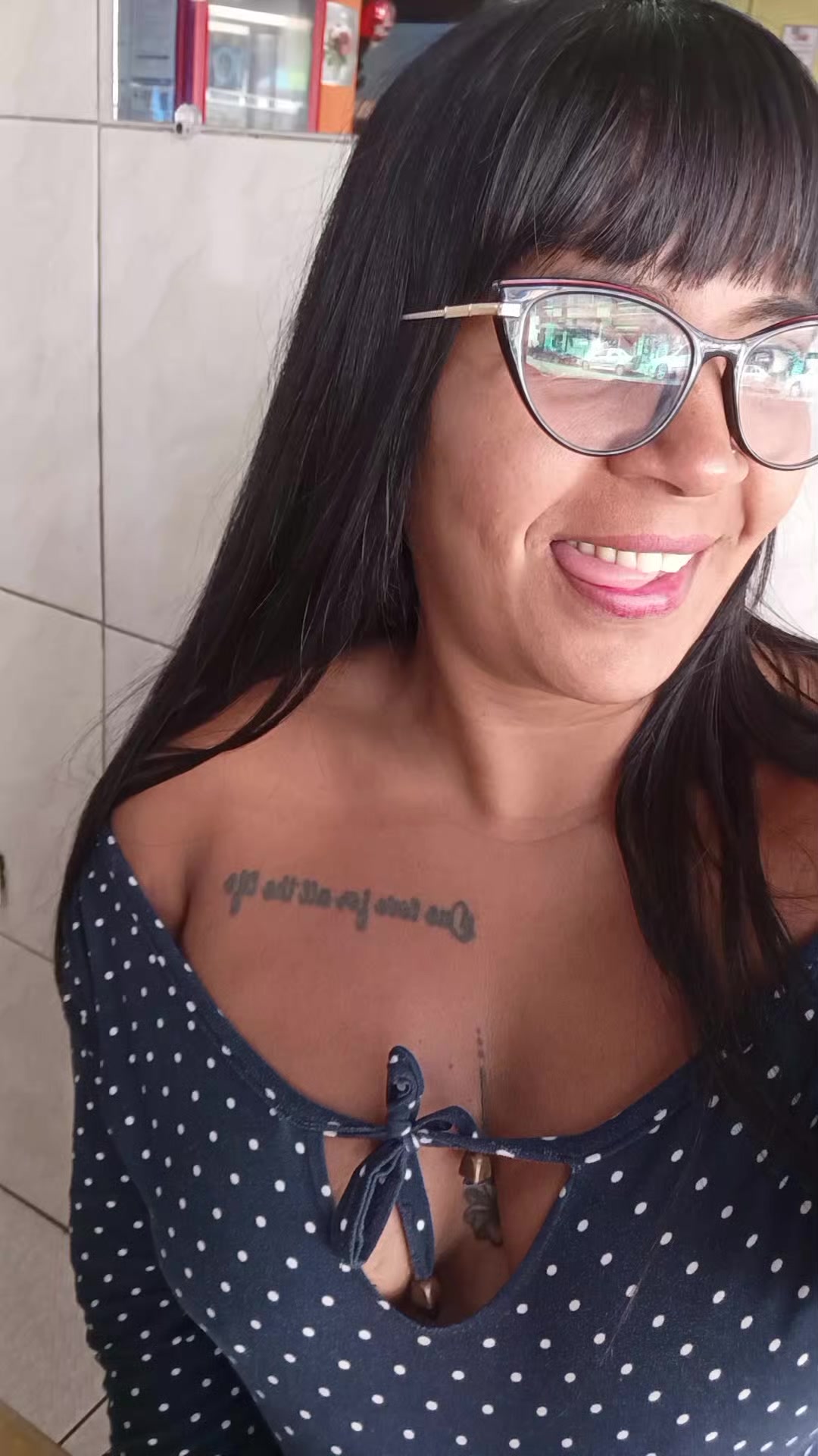 @Negra Bella