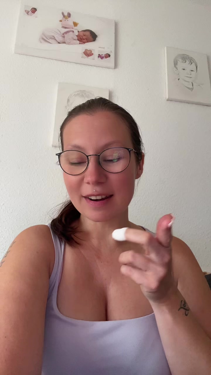 @H0n3y