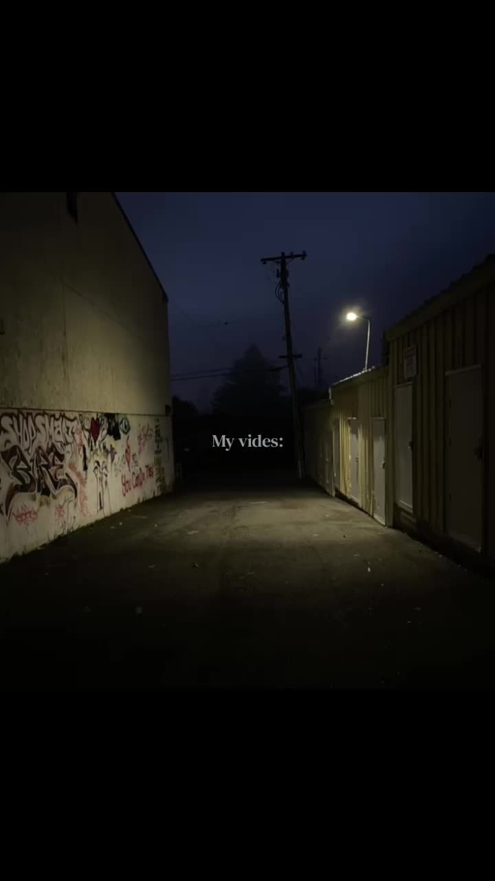 @_Ava_
