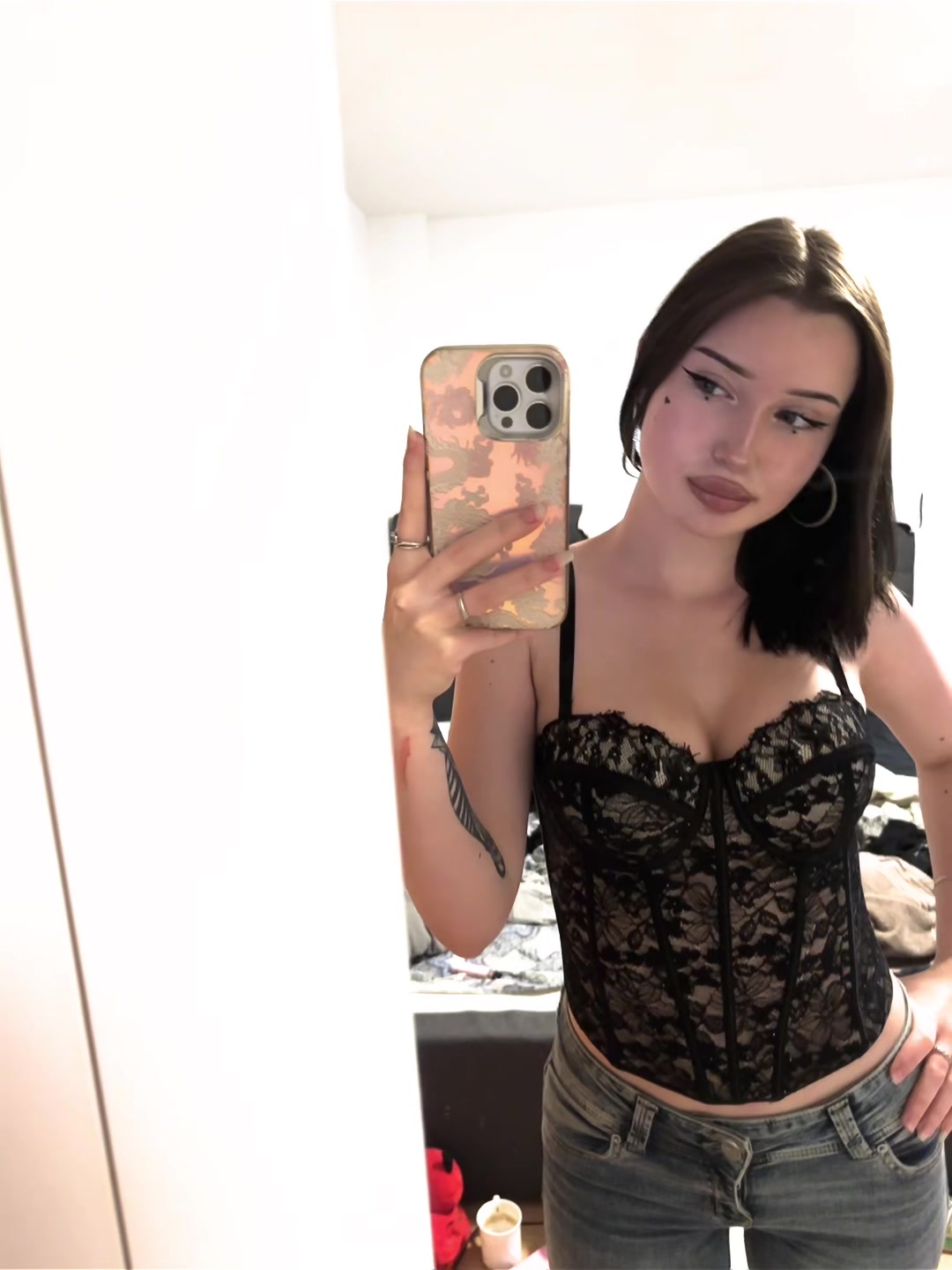 @Elisheva