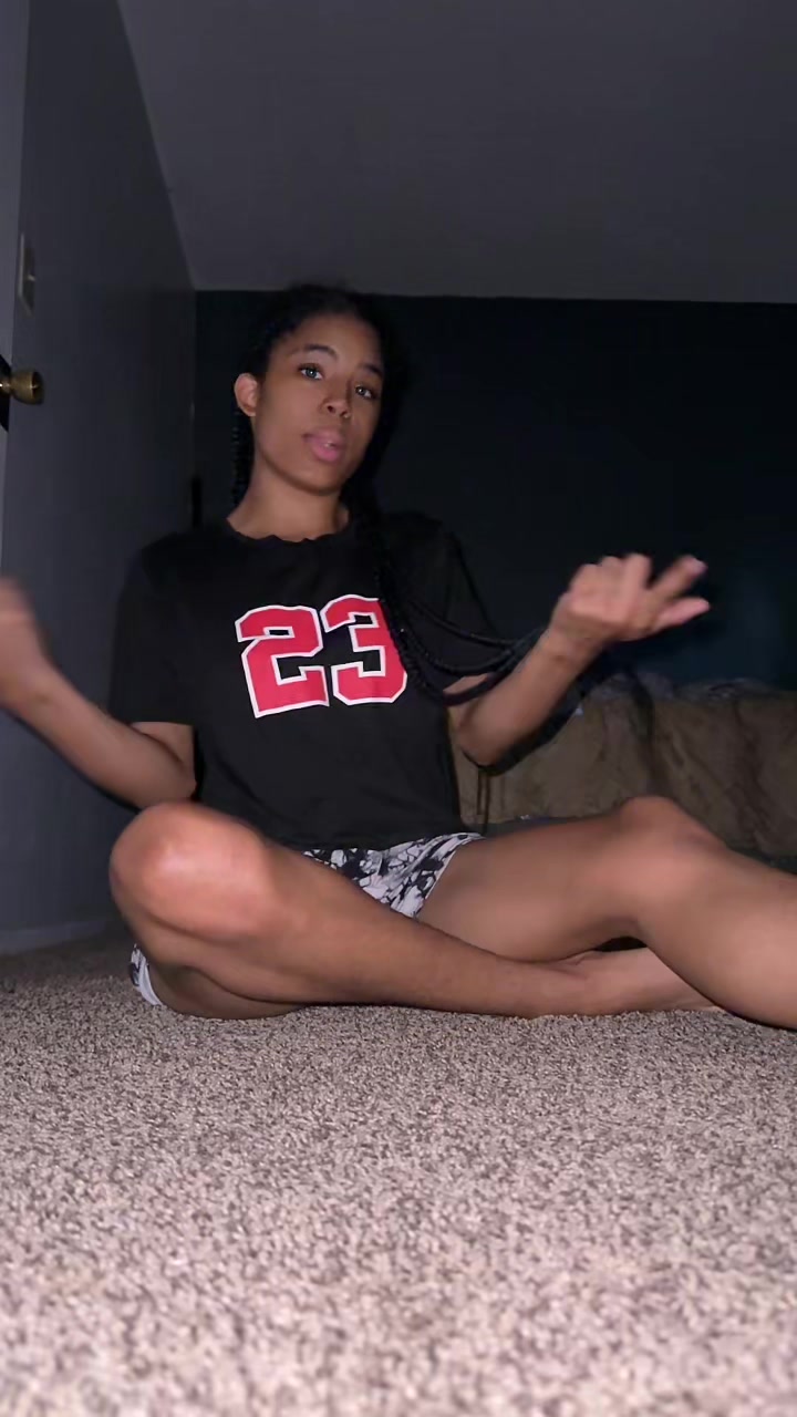 @MickeiaDior