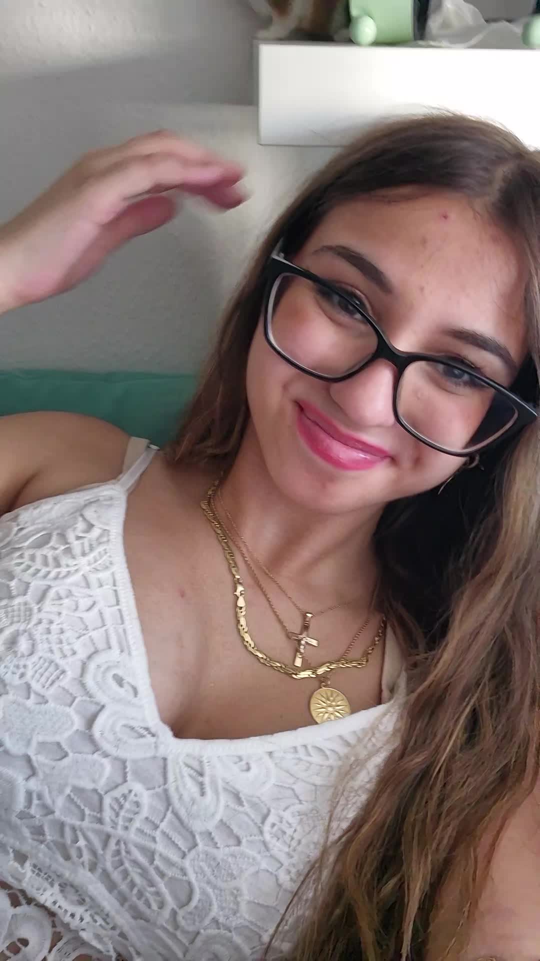 @𝒗𝒆𝒓𝒐𝒏𝒊𝒌𝒊_