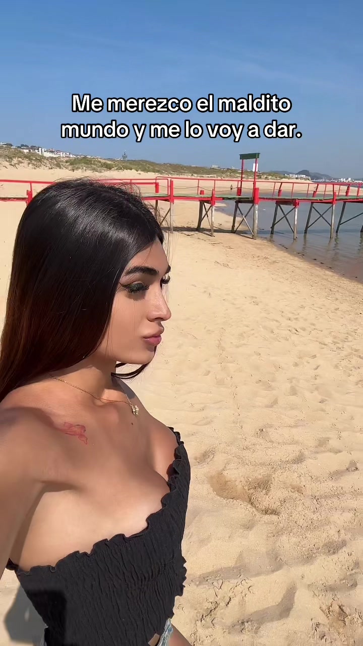 @pauly_doll