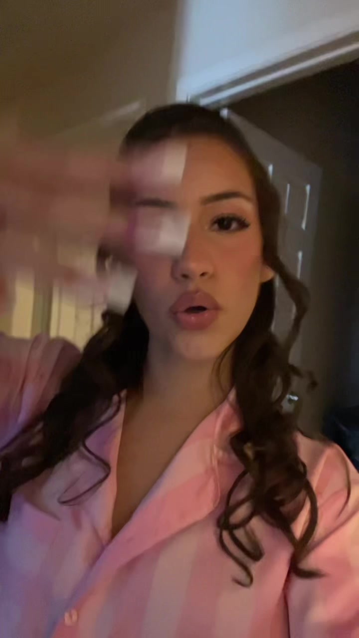 @vicky