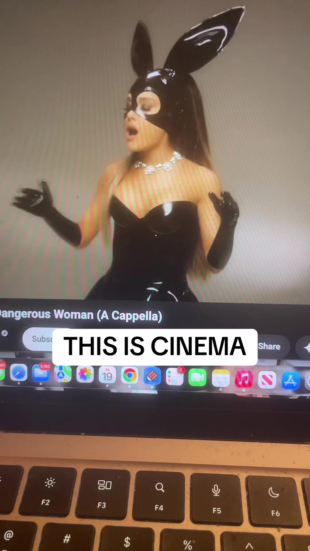 @itslanawhatsup