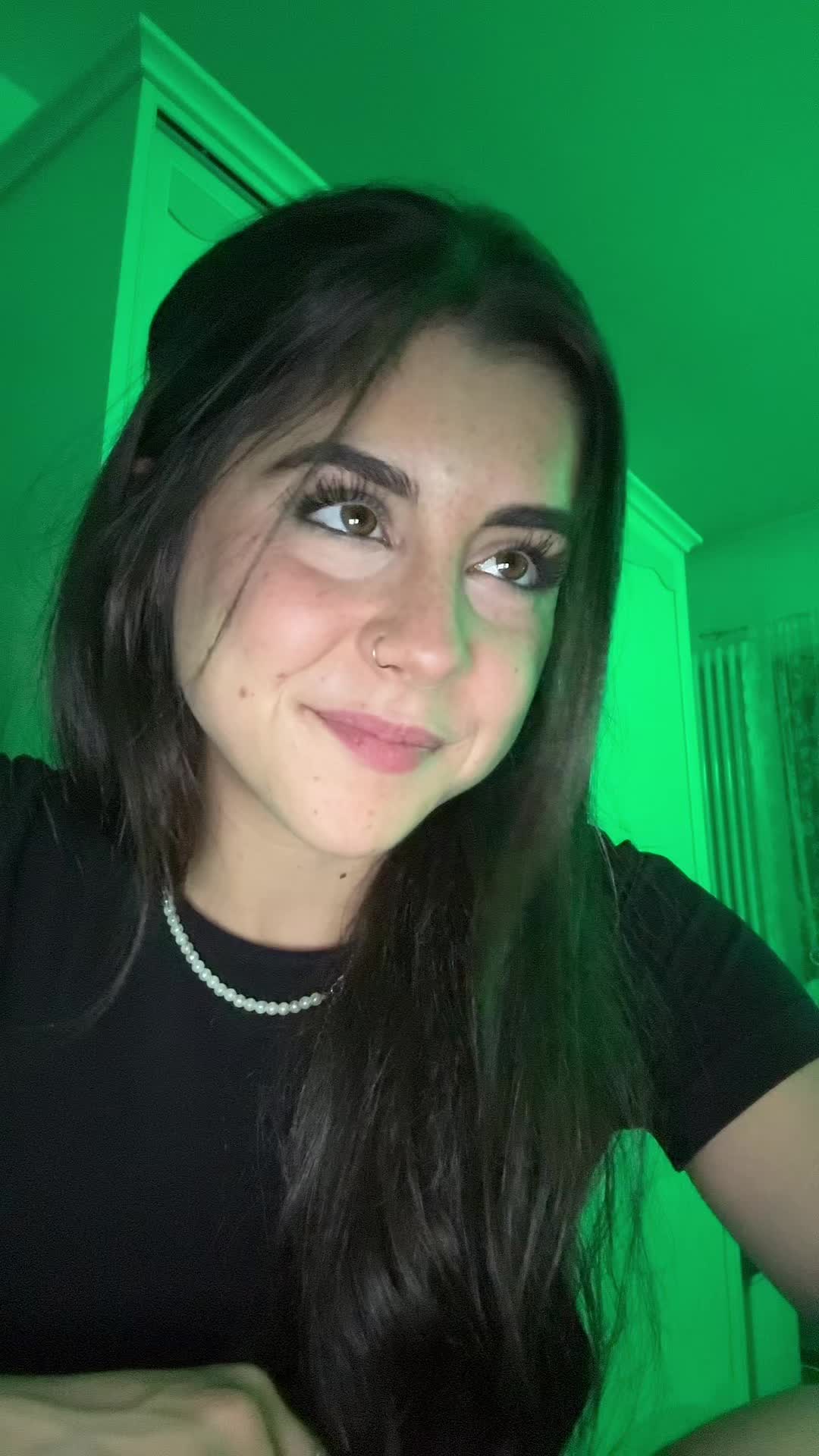 @𝐴𝑟𝑦