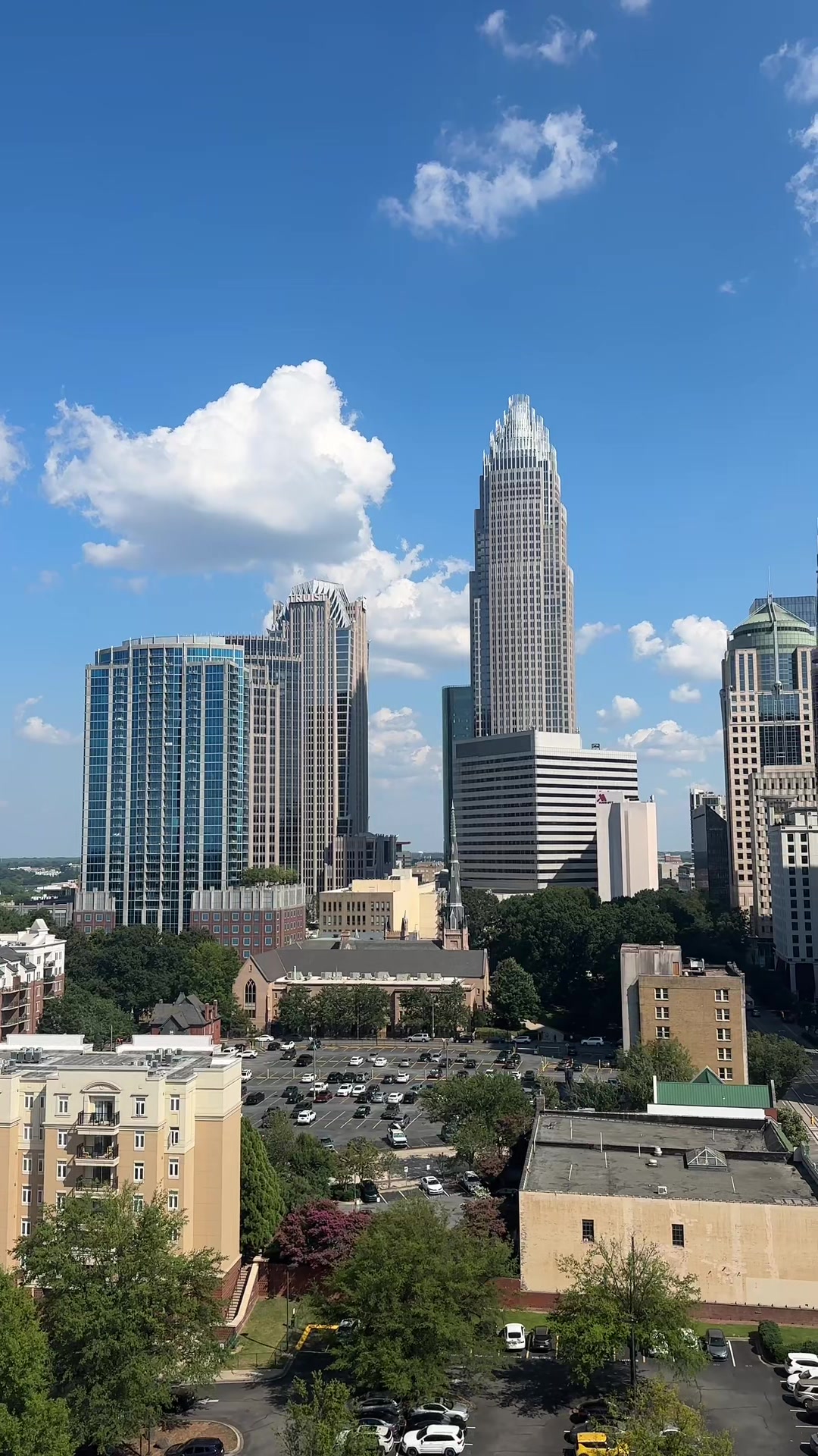 @CHARLOTTE LOCATOR