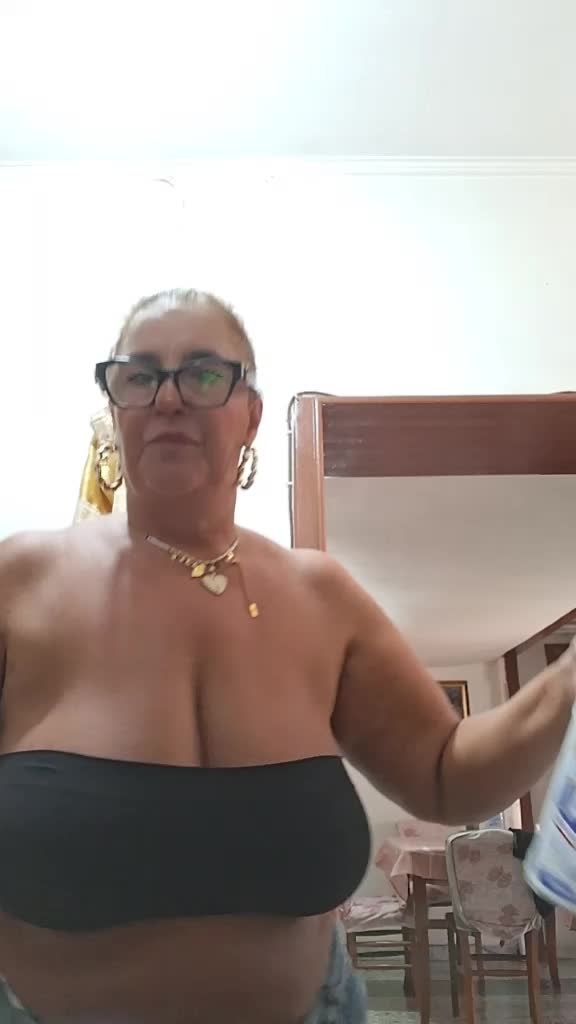 @Carmela Vinciguerra