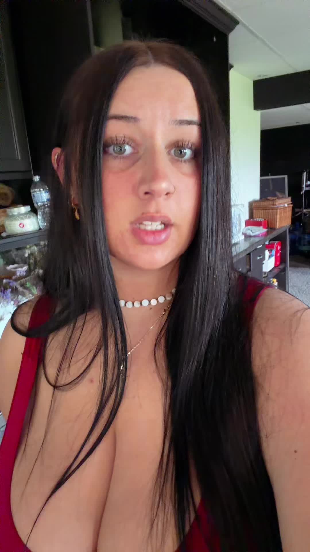 @🧸