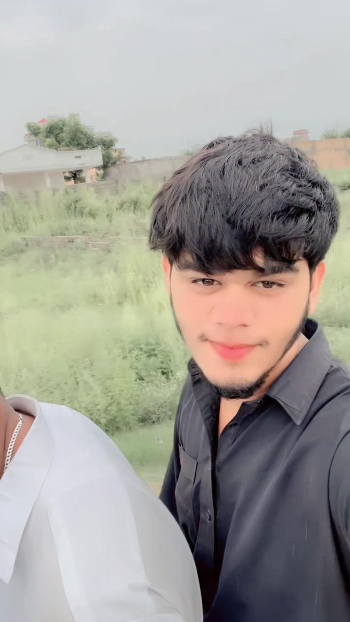 @𝓢𝓱A𝓶𝓲𝓲ᥫ᭡🇵🇰