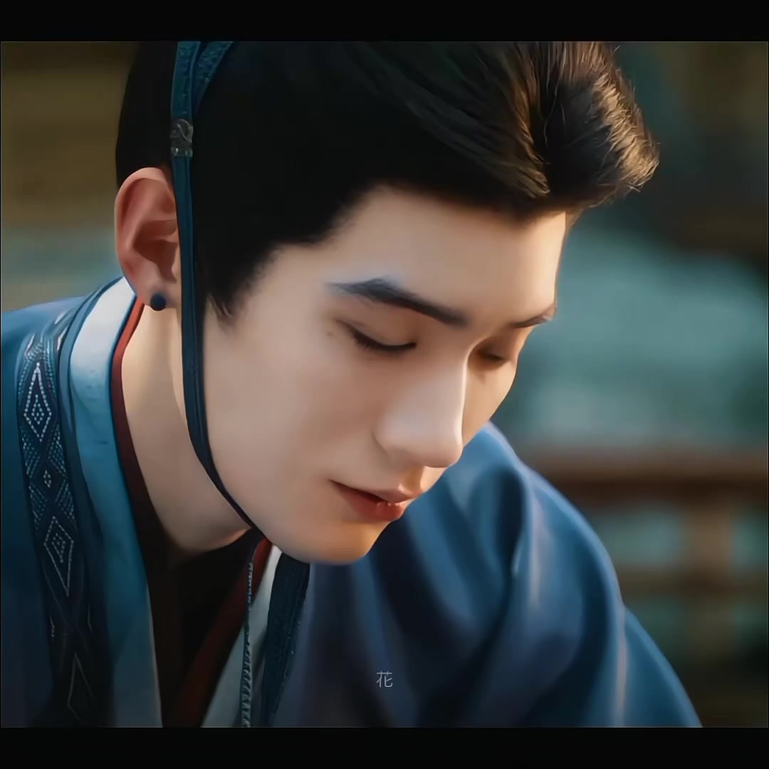 @Flower花 | zhou yiran
