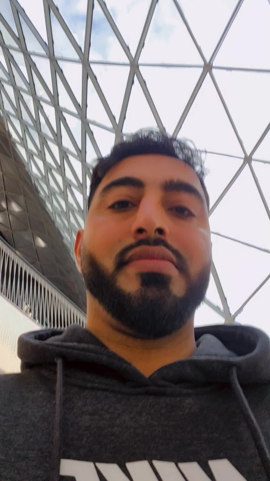 @Toqir ahmed 🇬🇧