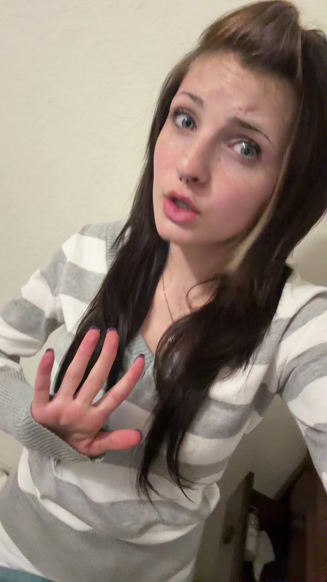 @Poptartfarts🧁