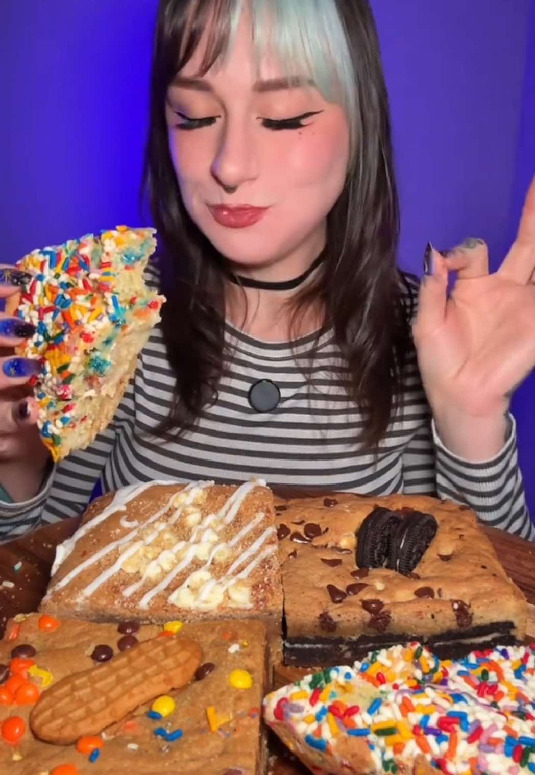 @ItsHungryAmber