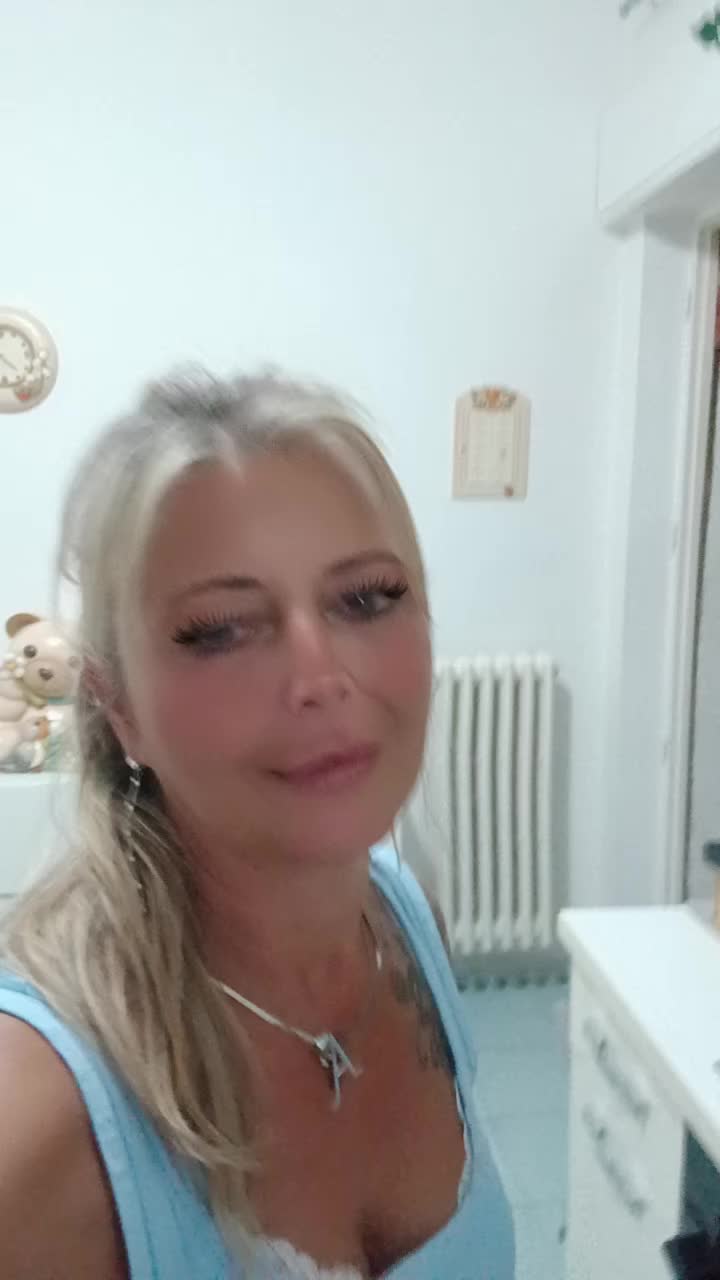 @Antonella Lamorgese😘