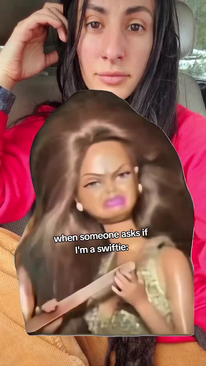 @AryLinnMoon