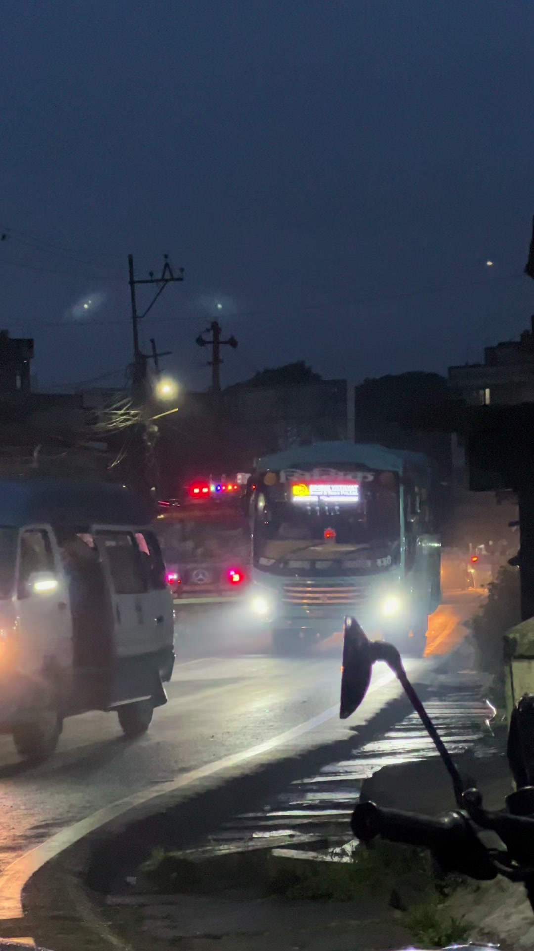 @Deluxe Bus Of Nepal🇳🇵🇳🇵