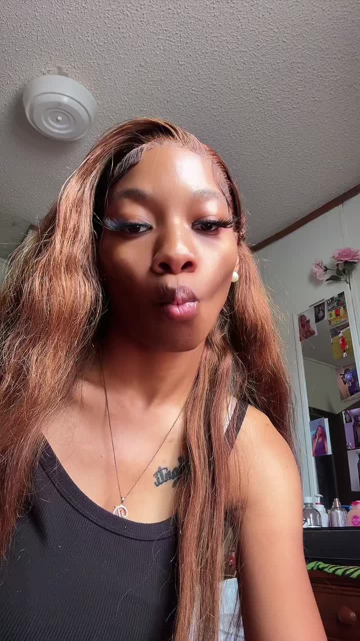@Mz.RedBone 🖤