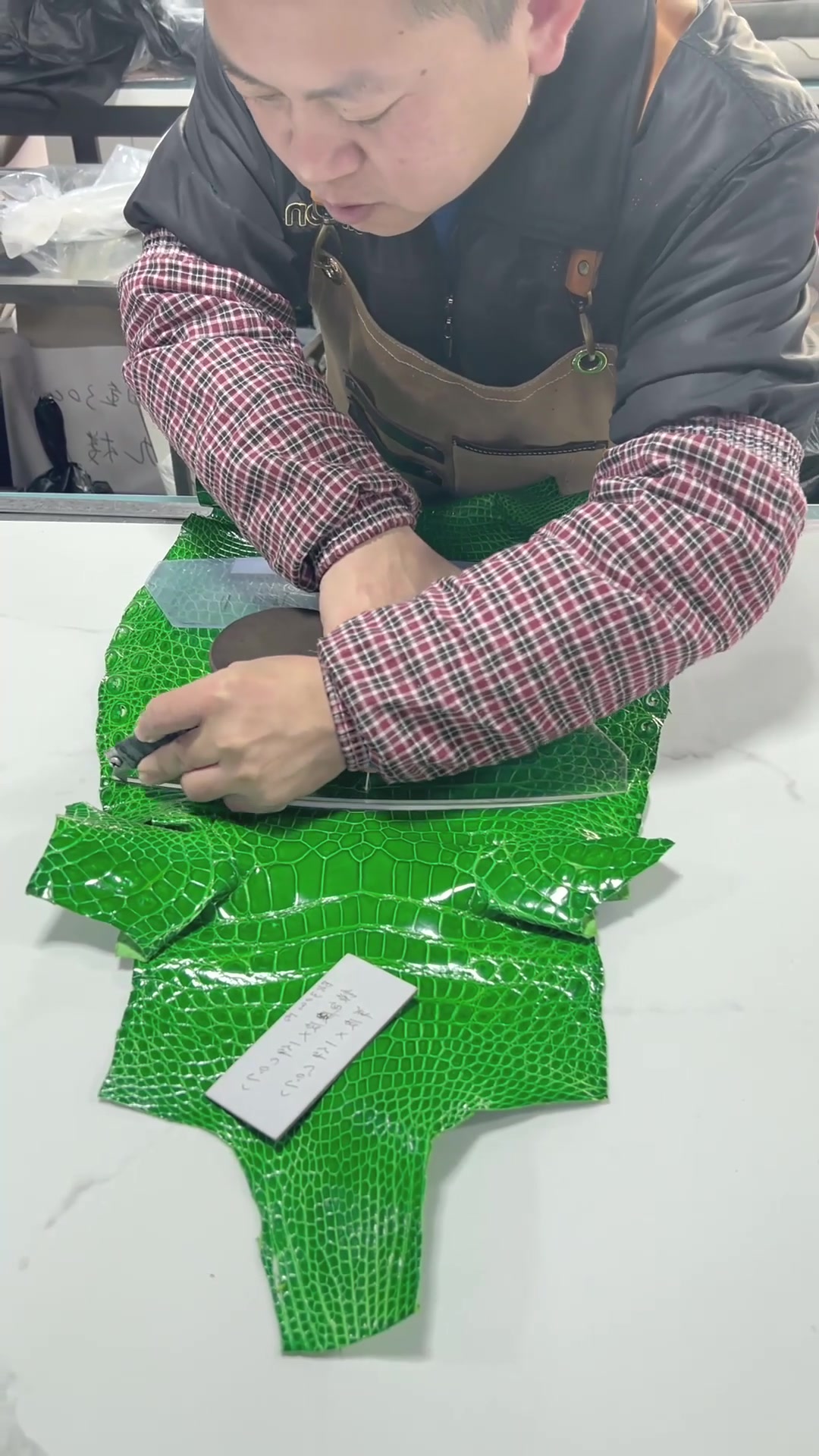 @zfisxqpo
