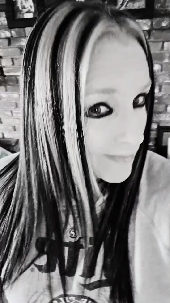 @MillerLiteUpMyLife