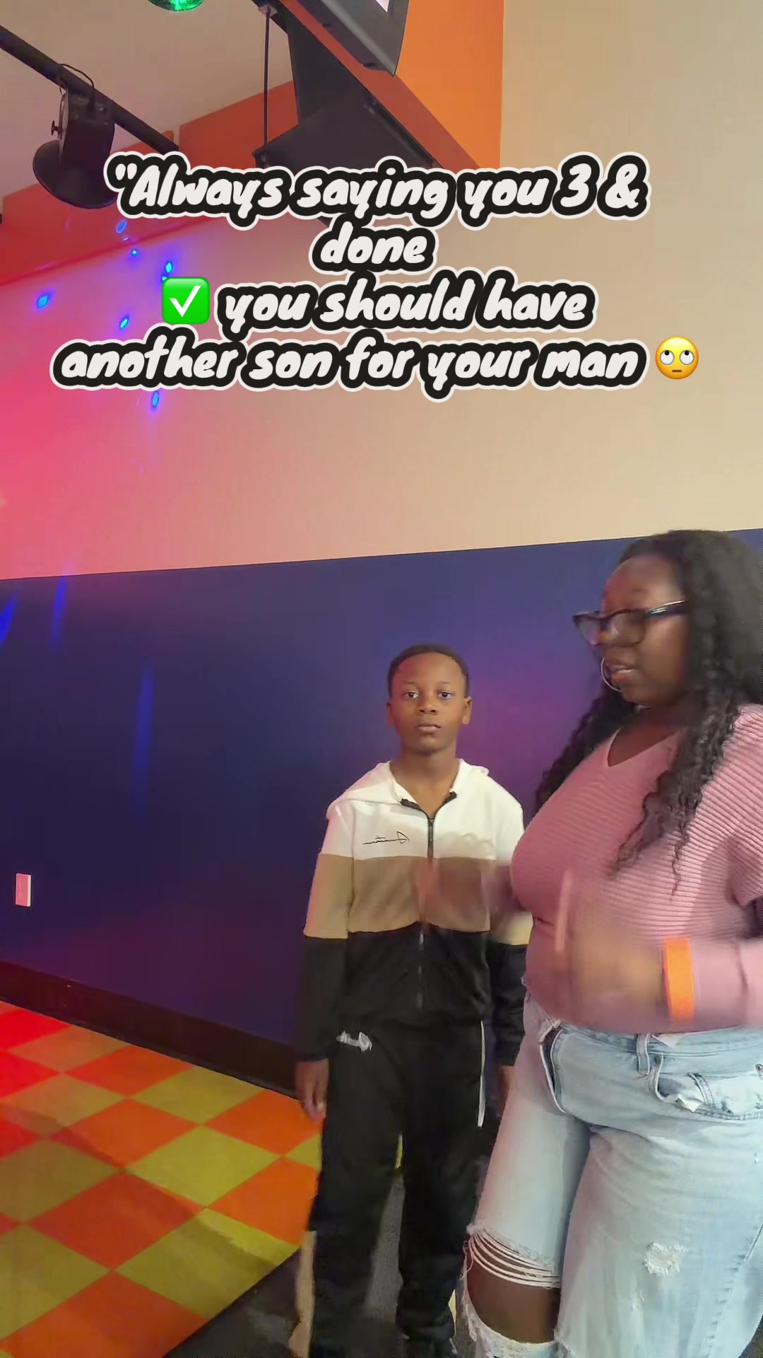 @Momof3