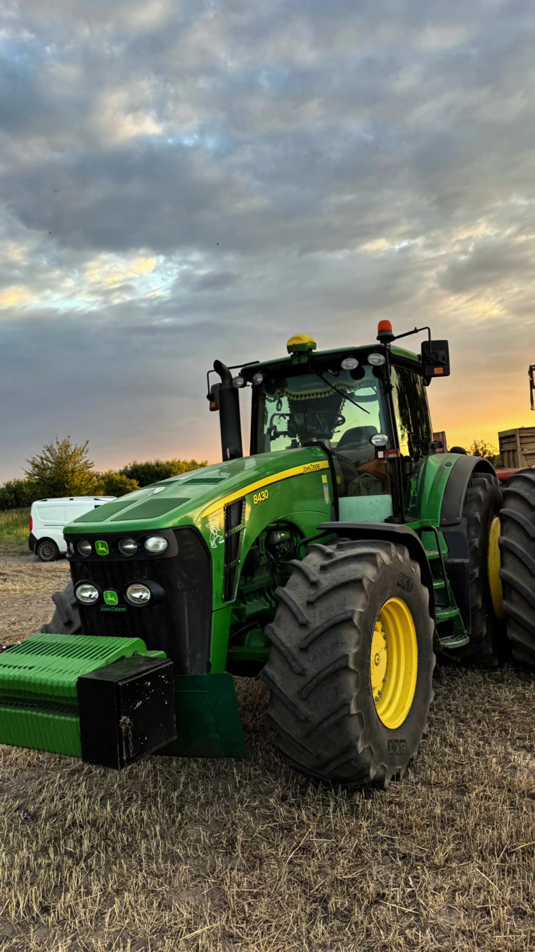@Sasha🇺🇦John Deere🇺🇦🚜🌾🌽