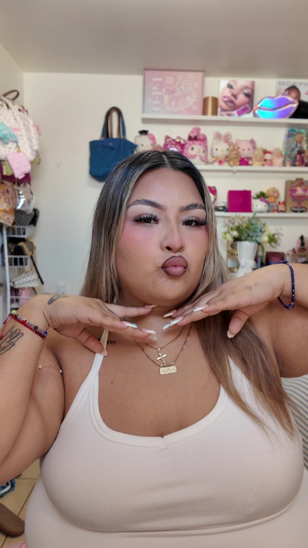 @melanie angeles ౨ৎ