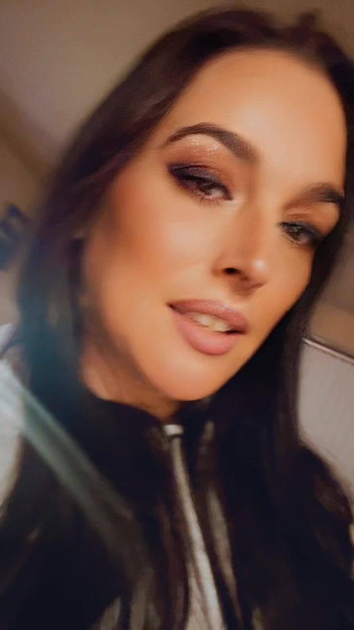 @✨KAYLA LEE✅✨