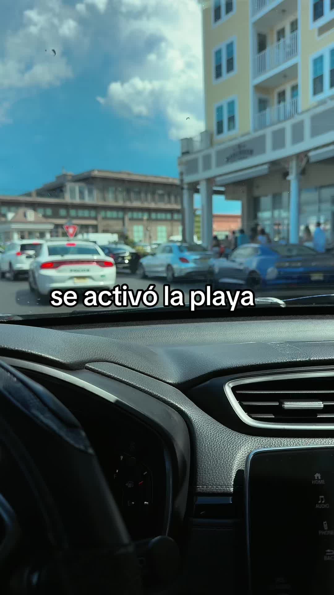 @eldineroestaenlacalle
