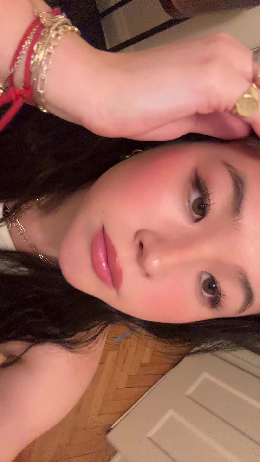 @Sofia Li