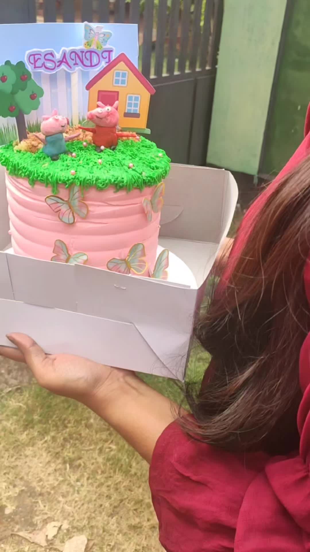 @nuricakes0