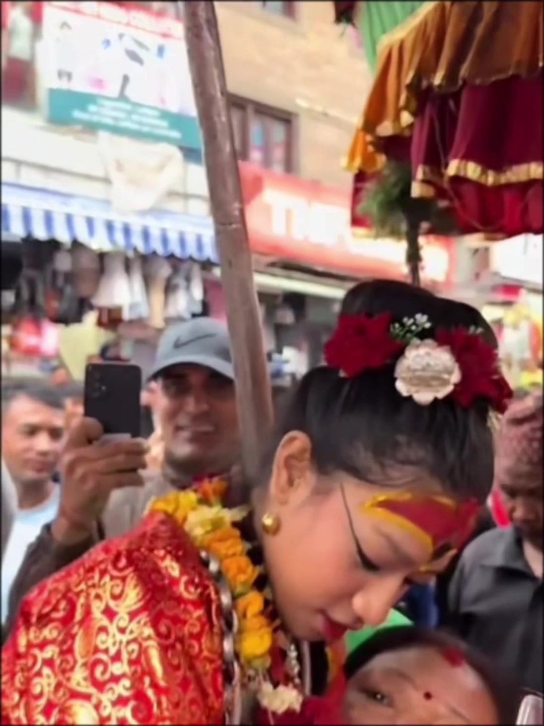 @झी नेवा पी